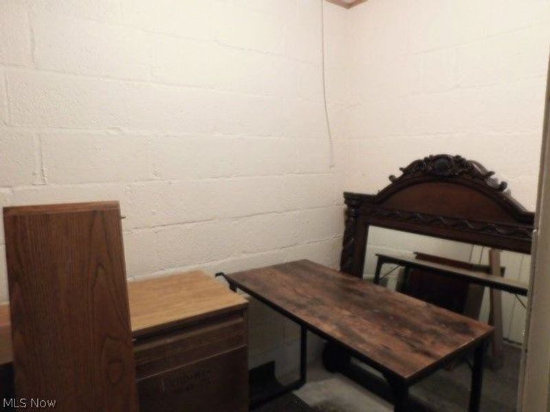 584 Eastland Road, Berea, OH 44017 Photo 27