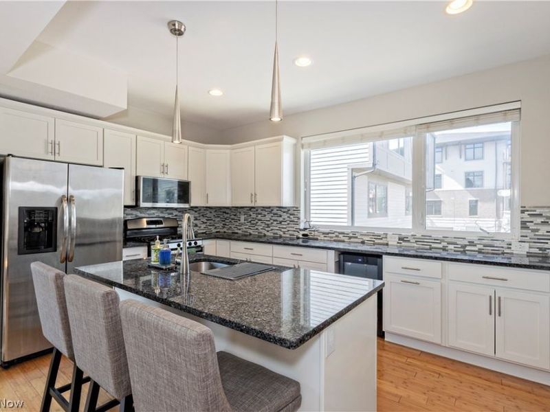 1419 Slate Court , Cleveland, OH 44118 Photo 11