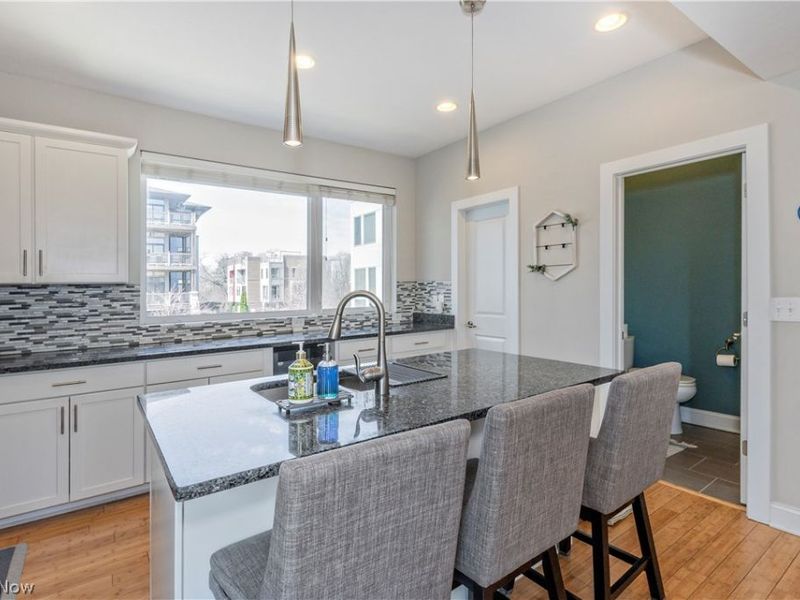 1419 Slate Court , Cleveland, OH 44118 Photo 12