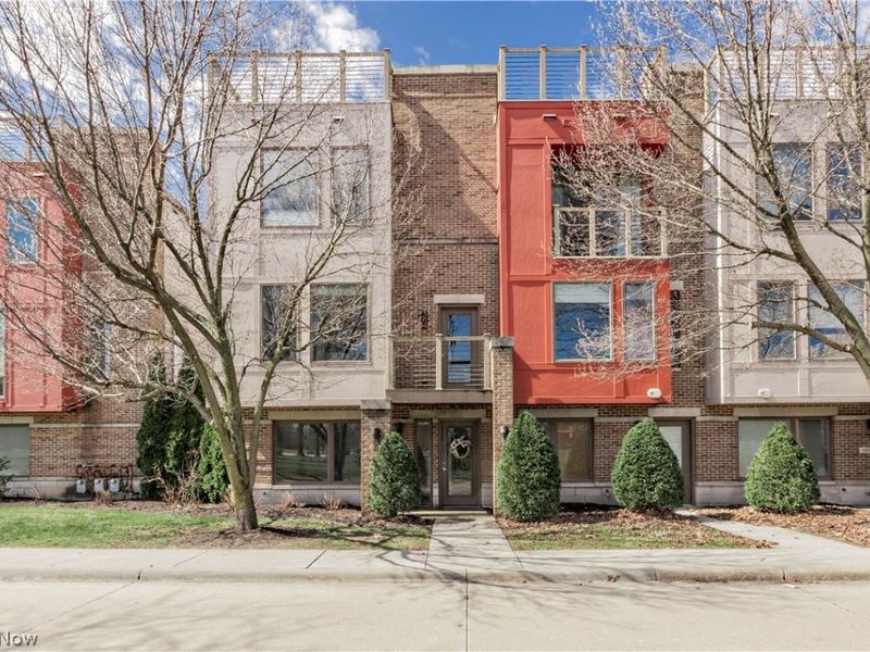 1419 Slate Court , Cleveland, OH 44118 Photo 3