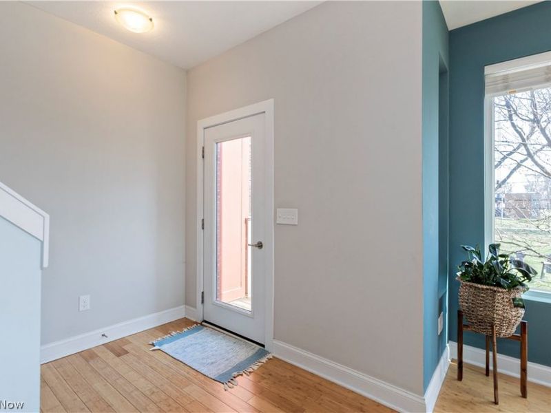 1419 Slate Court , Cleveland, OH 44118 Photo 4