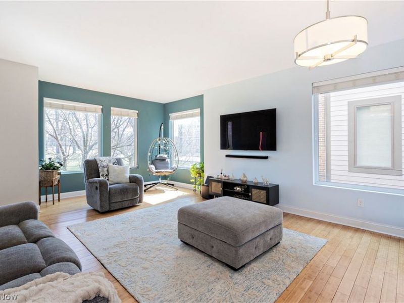 1419 Slate Court , Cleveland, OH 44118 Photo 7