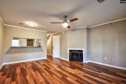 128-130 Country Towns Drive  photo 4