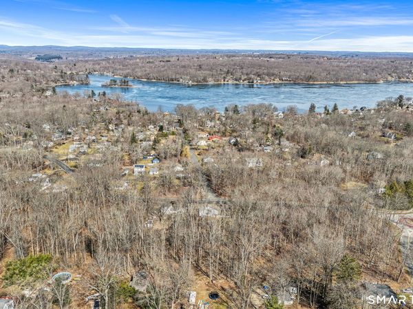 Seneca, Coventry, CT 06238