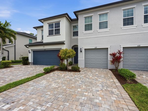 6125 Rancho Lane, Greenacres, FL 33415