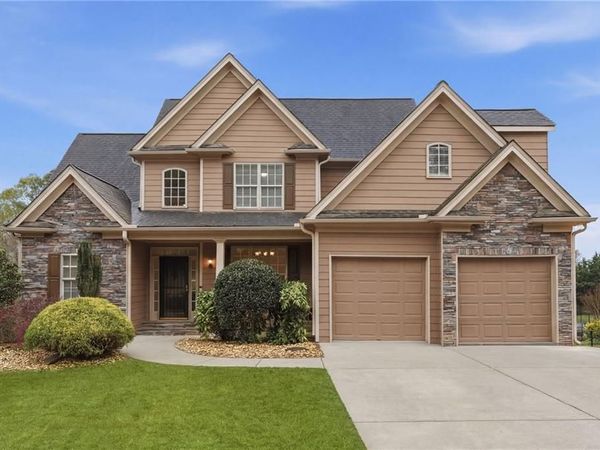 5755 P W A Drive , Cumming, GA 30041