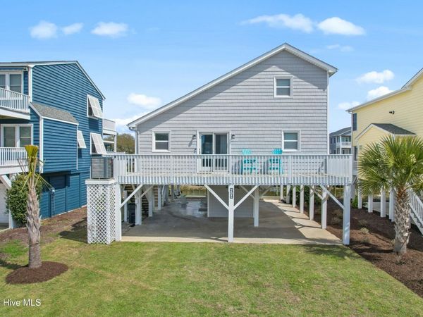 419 Sailfish Street , Sunset Beach, NC 28468