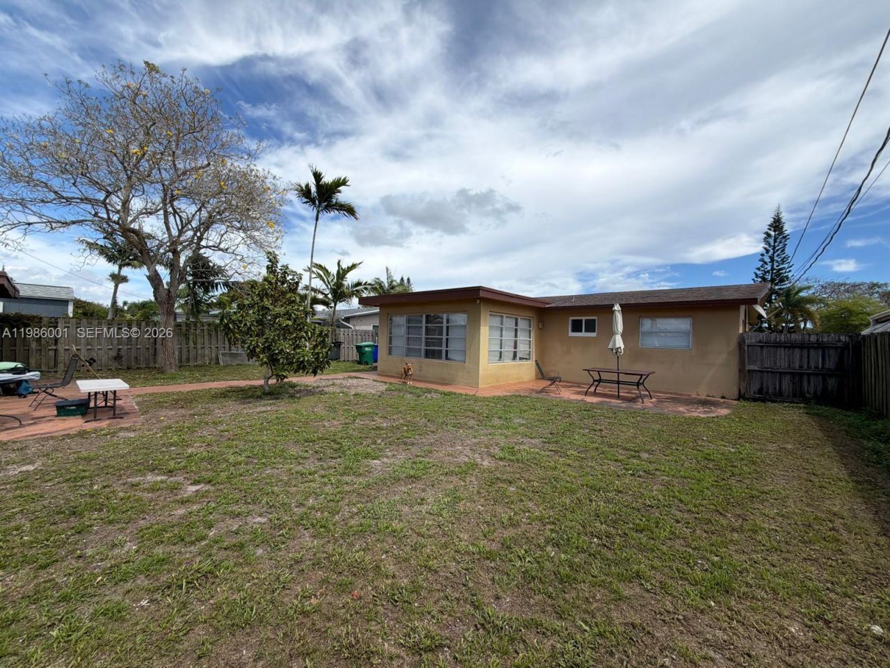 1833 SW 43rd Ave , Fort Lauderdale, FL 33317 Photo