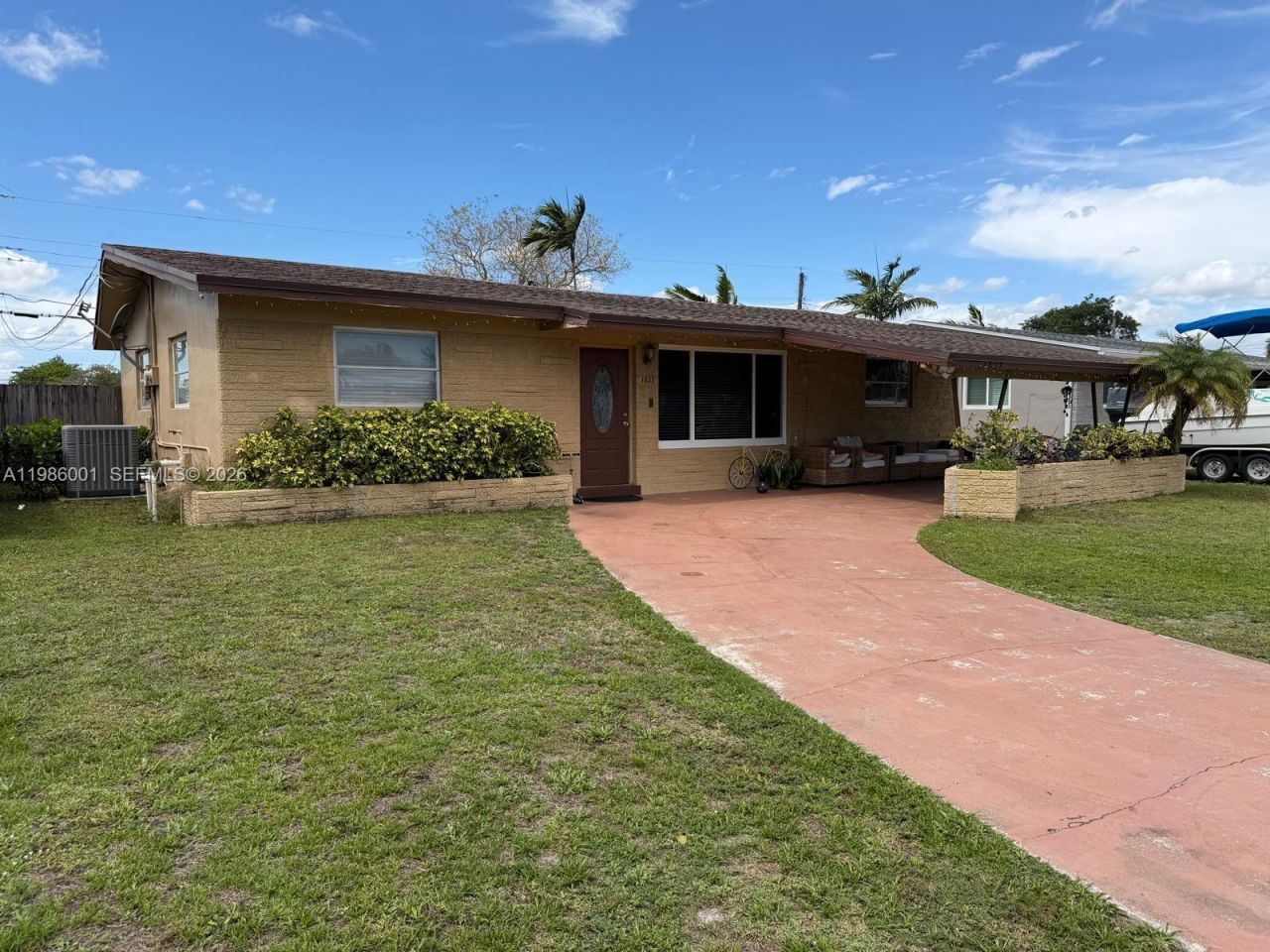 1833 SW 43rd Ave , Fort Lauderdale, FL 33317 Photo