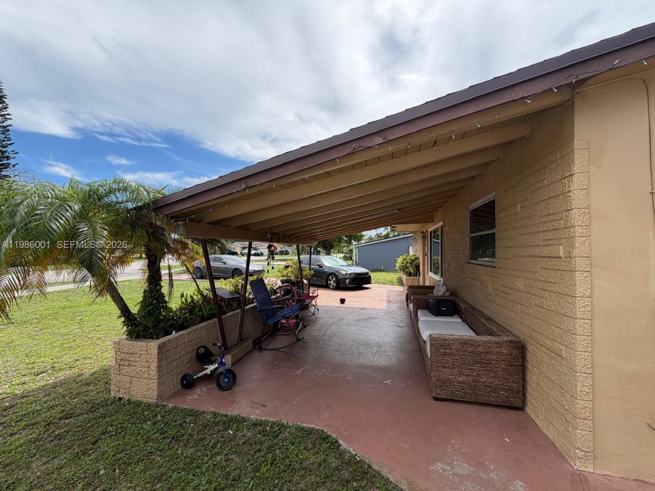 1833 SW 43rd Ave , Fort Lauderdale, FL 33317 Photo