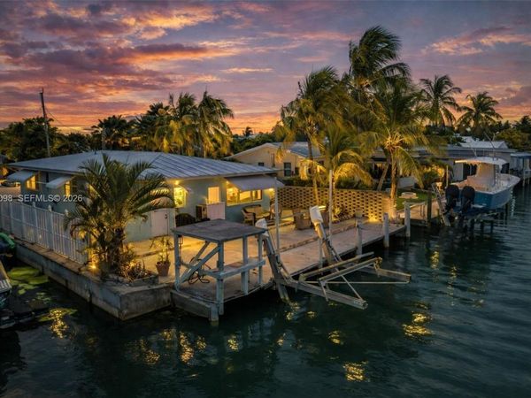 599 30th, Marathon, FL 33050