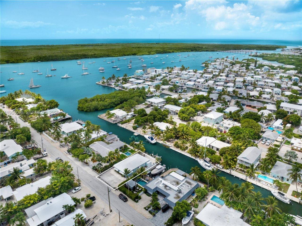 599 30th , Marathon, FL 33050 Photo