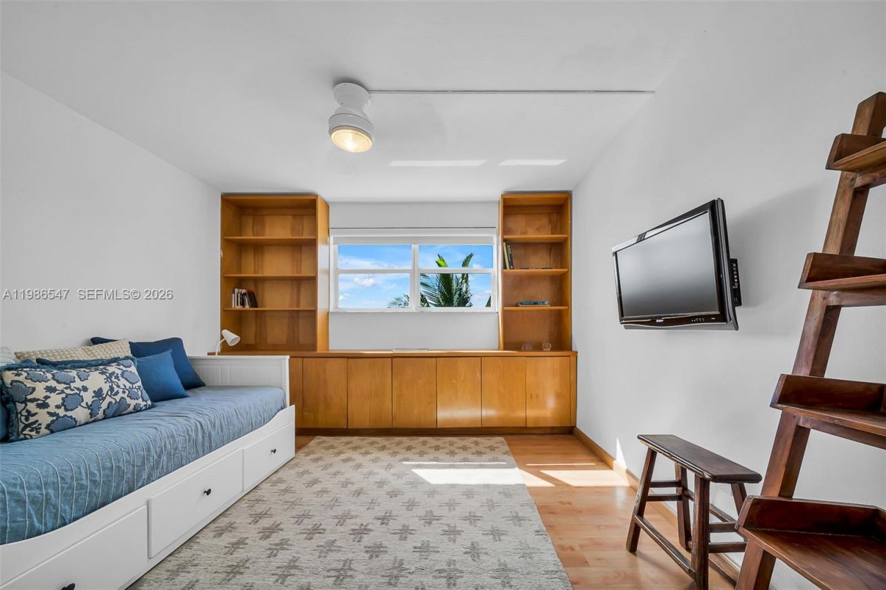 555 Crandon Blvd , Unit 53, Key Biscayne, FL 33149 Photo