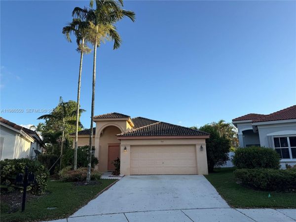 964 Tanglewood Cir , Weston, FL 33327