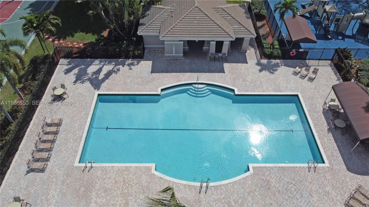 964 Tanglewood Cir , Weston, FL 33327 Photo