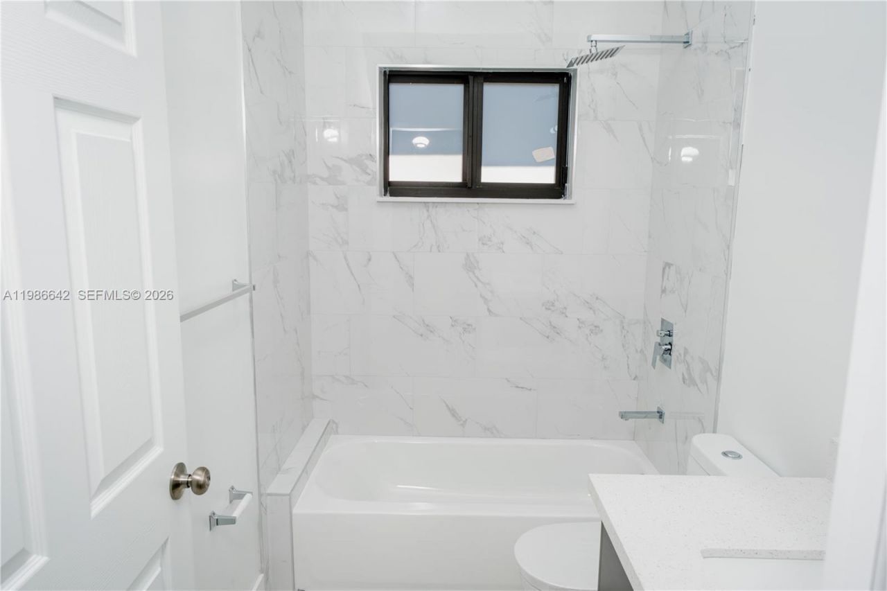 521 NW 22nd Ave, Fort Lauderdale, FL 33311 Photo