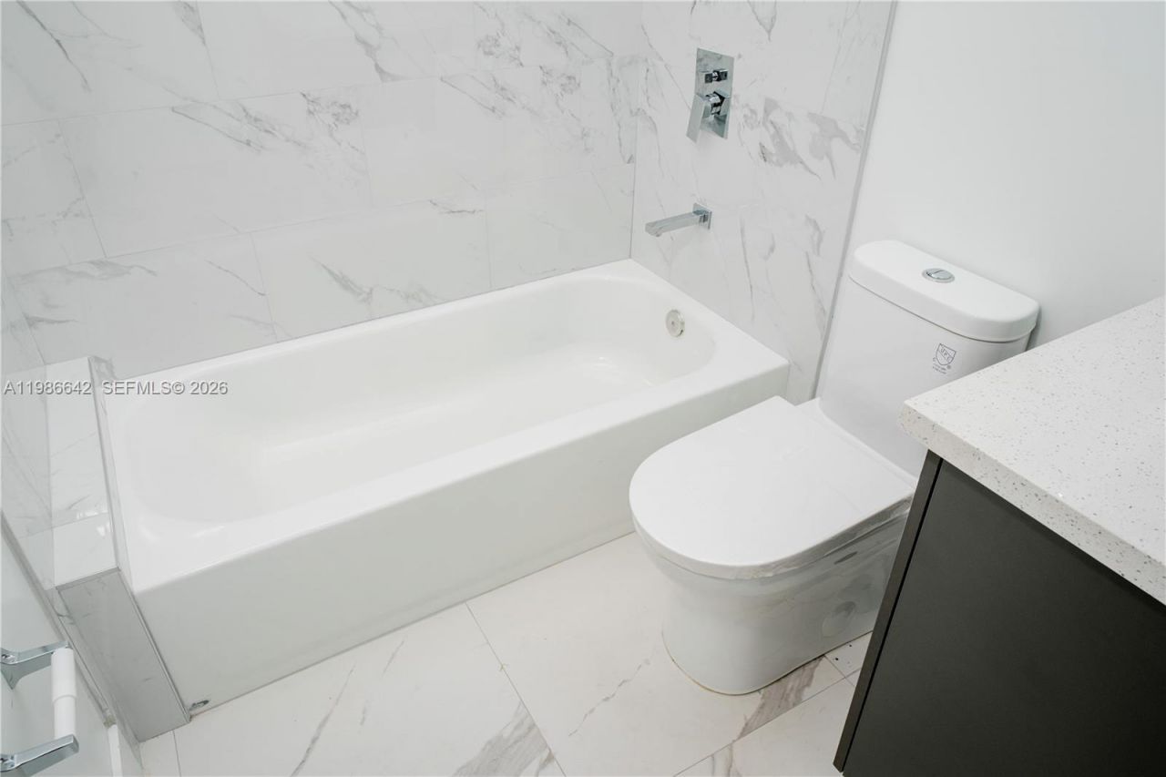 521 NW 22nd Ave, Fort Lauderdale, FL 33311 Photo