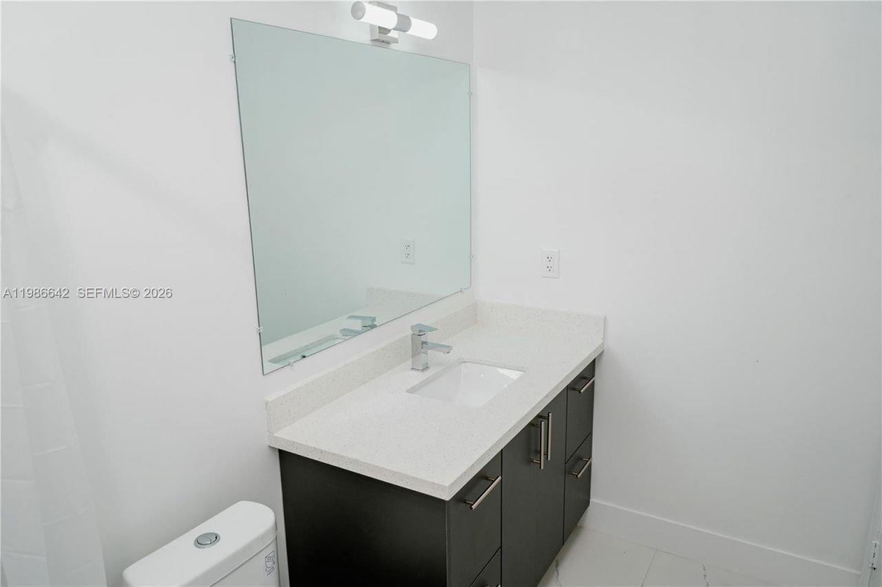 521 NW 22nd Ave, Fort Lauderdale, FL 33311 Photo