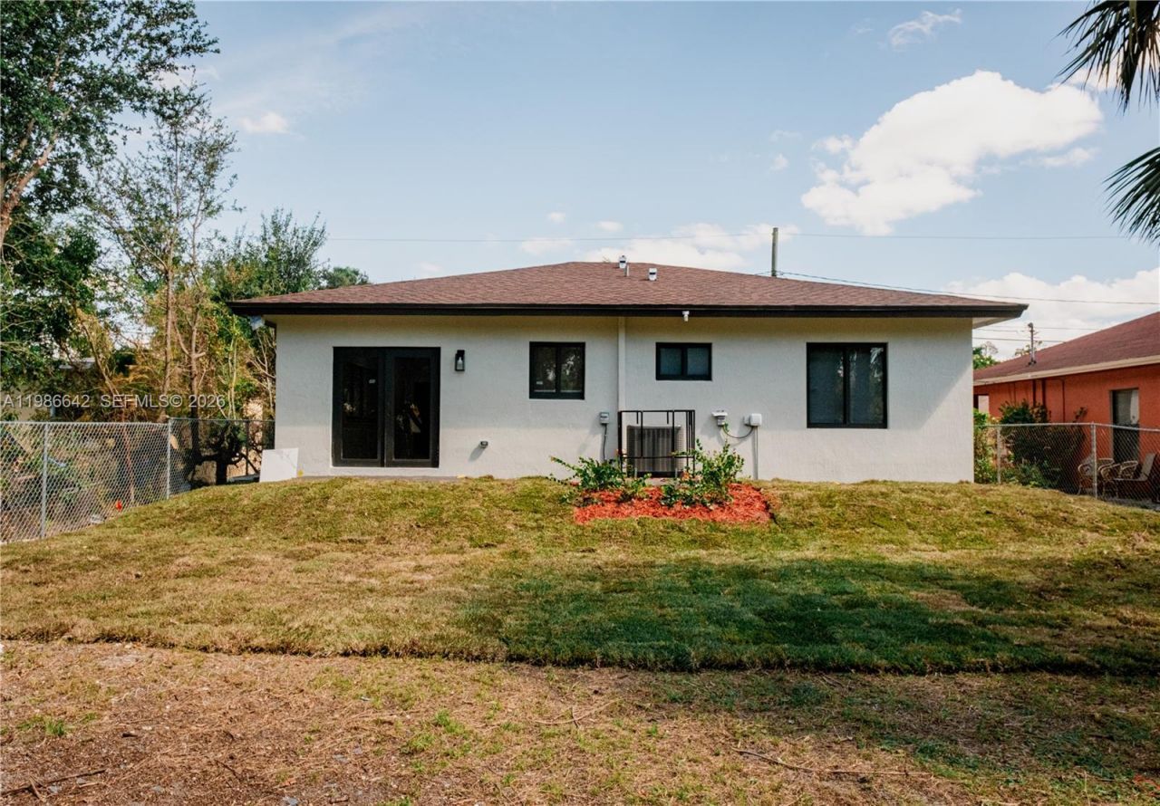 521 NW 22nd Ave, Fort Lauderdale, FL 33311 Photo