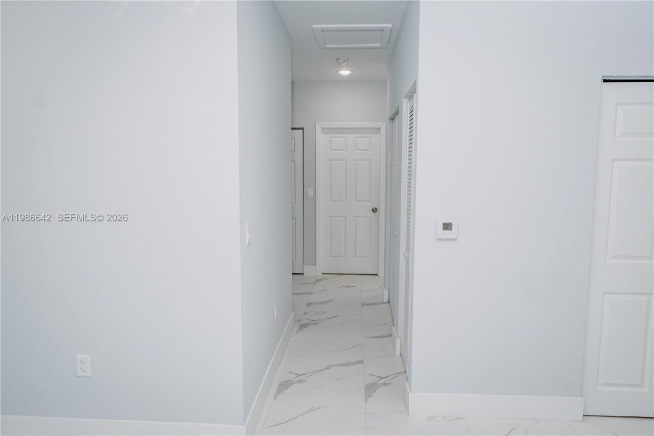 521 NW 22nd Ave, Fort Lauderdale, FL 33311 Photo