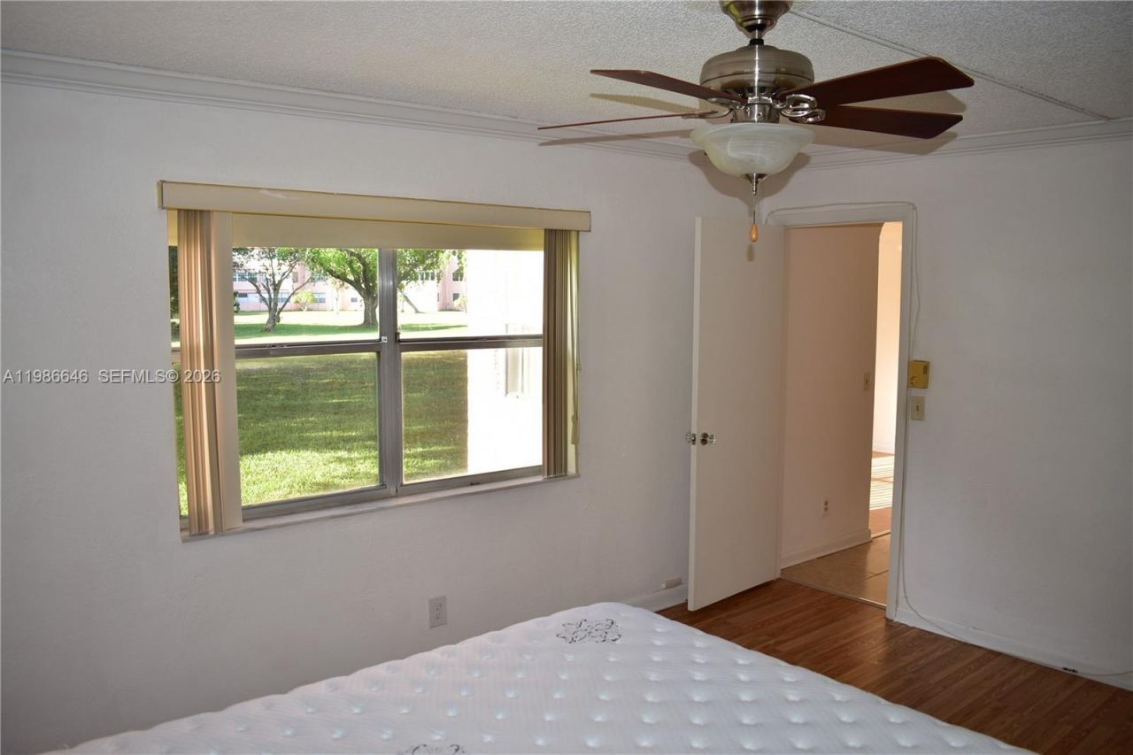 9561 Sunrise Lakes Blvd, Unit 106, Sunrise, FL 33322 Photo