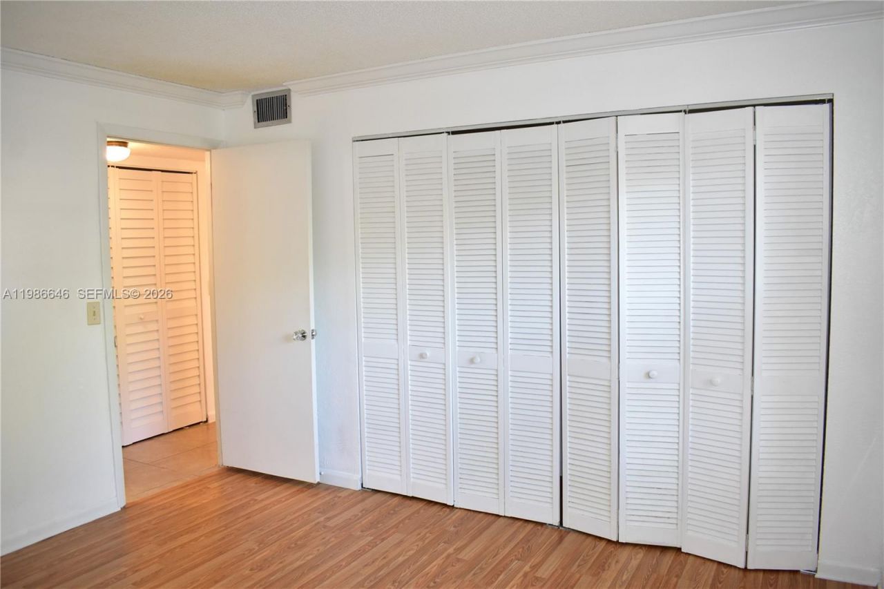 9561 Sunrise Lakes Blvd, Unit 106, Sunrise, FL 33322 Photo