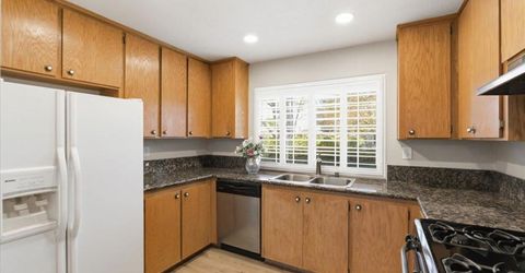 7419 Sunborough Ln, Sacramento, CA 95828 Photo