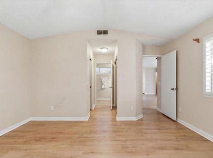 7419 Sunborough Ln, Sacramento, CA 95828 Photo