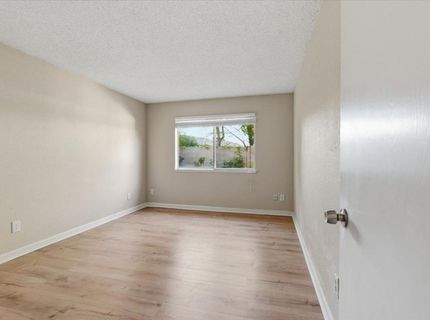 7419 Sunborough Ln, Sacramento, CA 95828 Photo