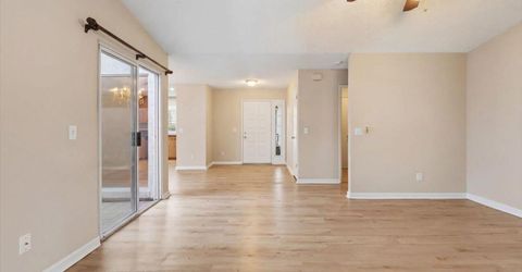 7419 Sunborough Ln, Sacramento, CA 95828 Photo