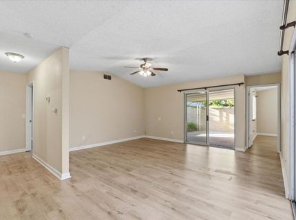 7419 Sunborough Ln, Sacramento, CA 95828 Photo