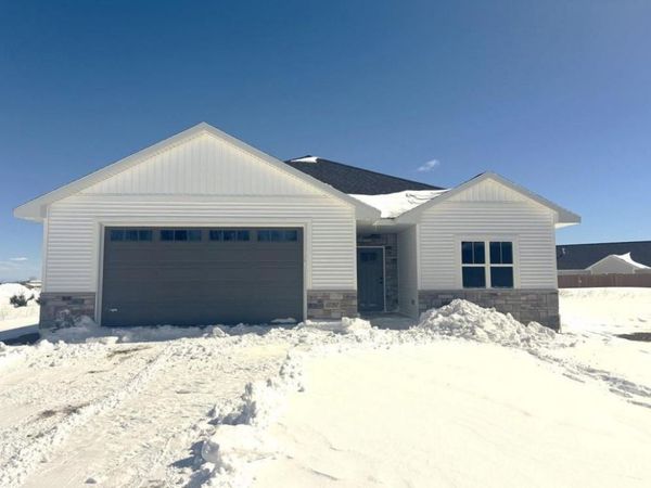 1282 AUTUMN FIELD LANE, De Pere, WI 54115