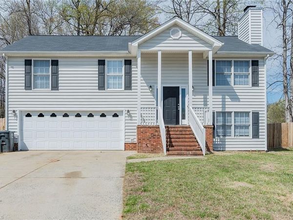 2 Ponderosa Court, Greensboro, NC 27406