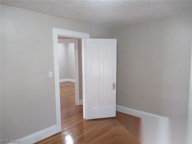 2015 Baxterly Avenue, Lakewood, OH 44107 Photo 13