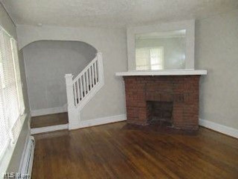 2015 Baxterly Avenue, Lakewood, OH 44107 Photo 2