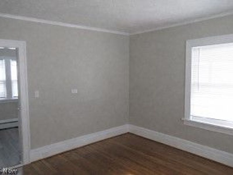 2015 Baxterly Avenue, Lakewood, OH 44107 Photo 3