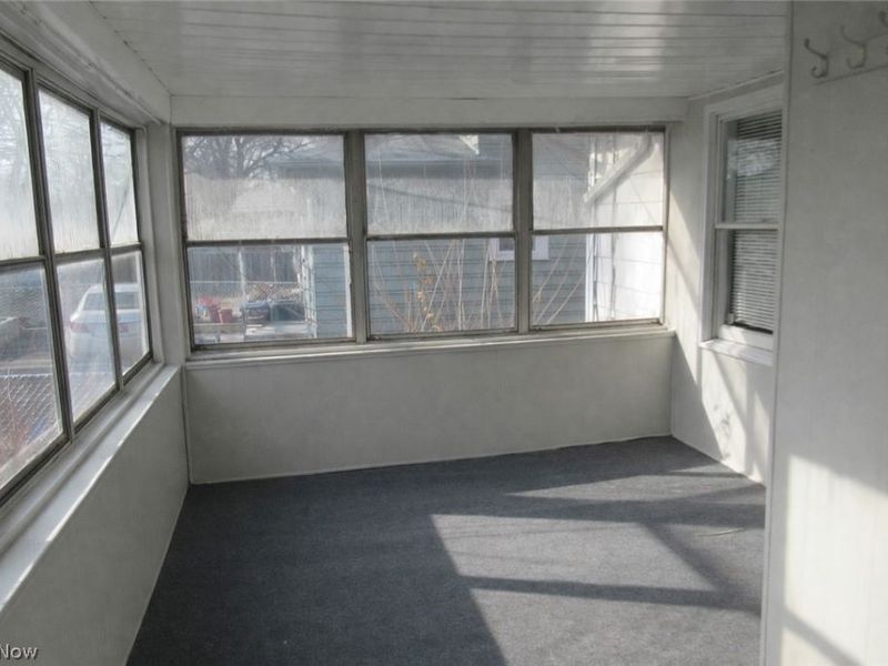 2015 Baxterly Avenue, Lakewood, OH 44107 Photo 9