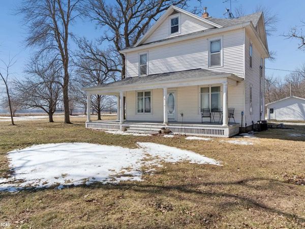 21530 Pheasant Avenue, Mason City, IA 50401