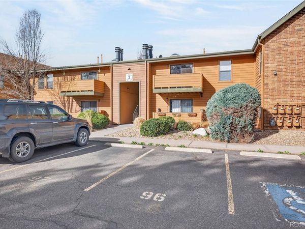 3295 S Ammons Street, Unit 207, Lakewood, CO 80227