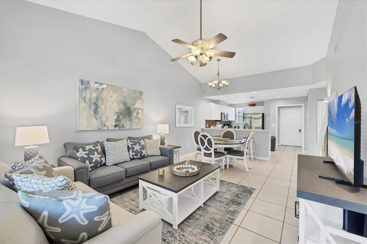 3803 54th Drive W, Unit 203, Bradenton, FL 34210 Photo