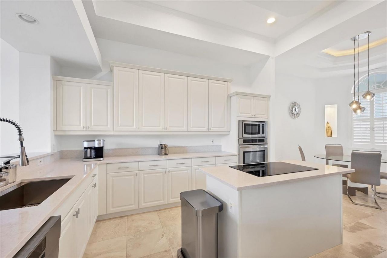 3409 54th Drive W, Unit 102, Bradenton, FL 34210 Photo