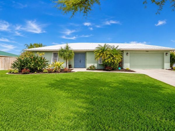 7926 CYPRESS LAKE DRIVE, SARASOTA, FL 34243