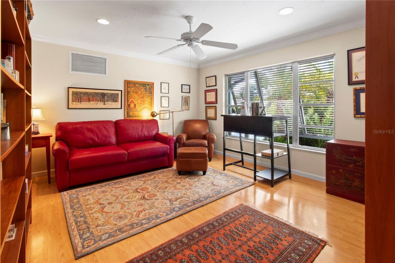 7926 Cypress Lake Drive, Sarasota, FL 34243 Photo