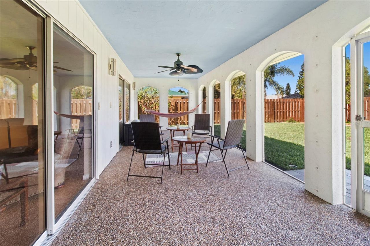 7926 Cypress Lake Drive, Sarasota, FL 34243 Photo