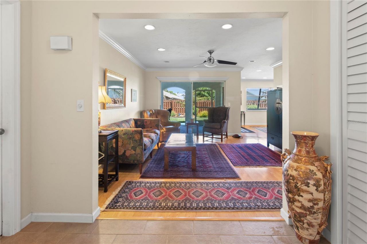 7926 Cypress Lake Drive, Sarasota, FL 34243 Photo