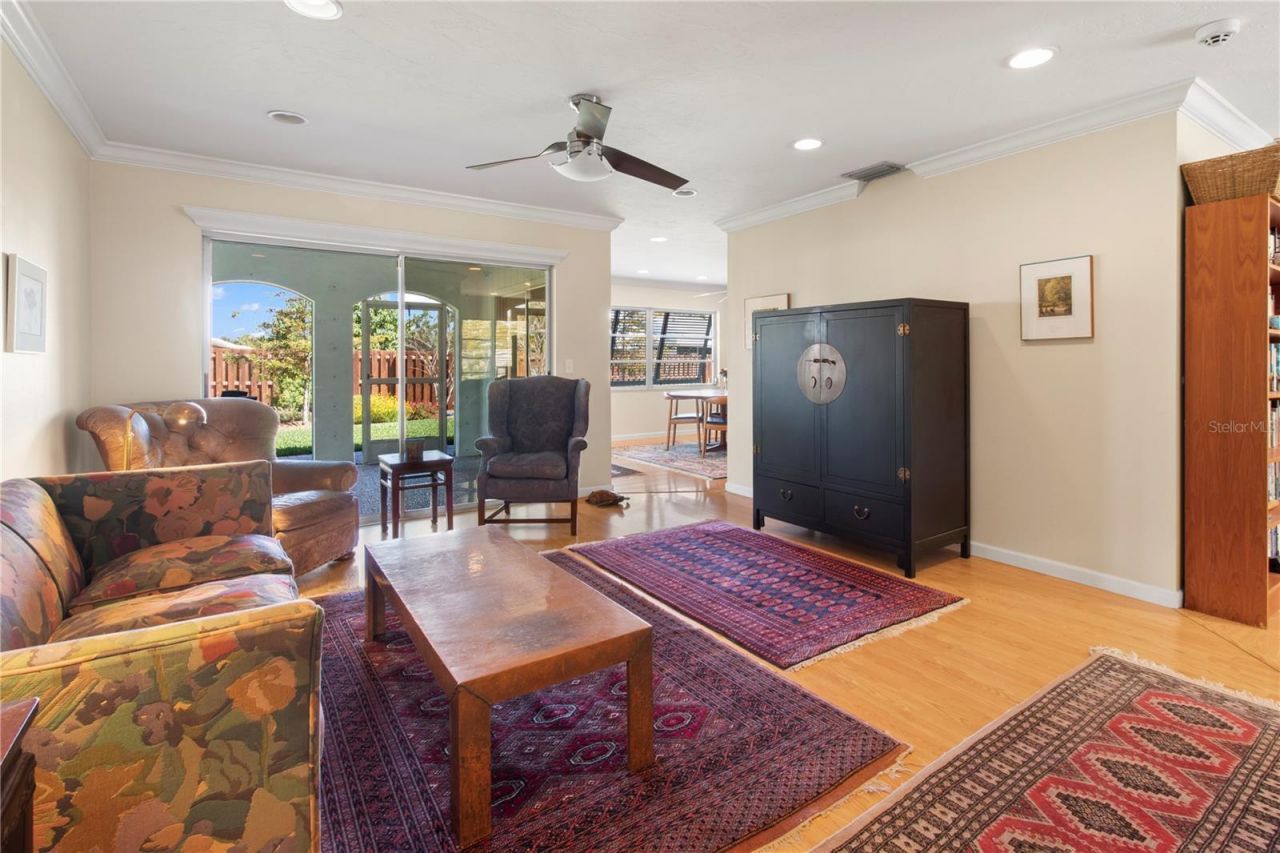 7926 Cypress Lake Drive, Sarasota, FL 34243 Photo