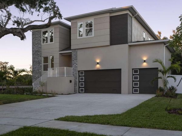 318 RAFAEL BOULEVARD NE, ST PETERSBURG, FL 33704