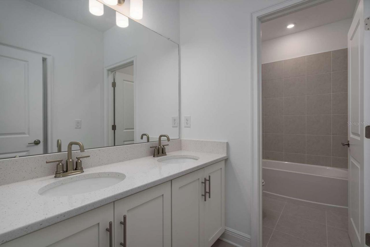 318 Rafael Boulevard Ne, Saint Petersburg, FL 33704 Photo