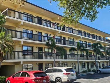 315 30TH AVENUE W, Unit B307, BRADENTON, FL 34205