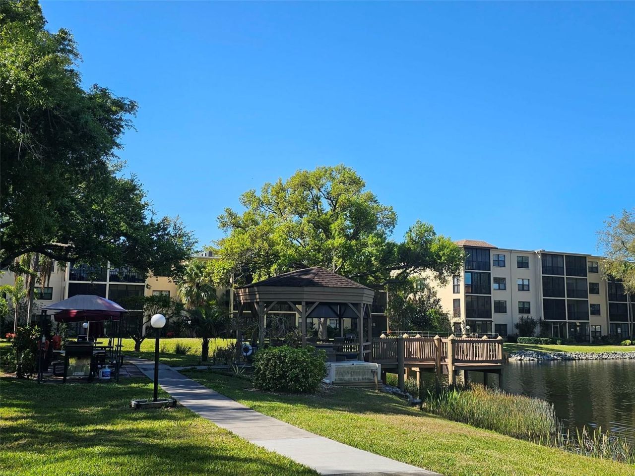 315 30th Avenue W, Unit B307, Bradenton, FL 34205 Photo